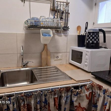 Casa Charm Rosaapartmentsortigia Сиракуза Екстериор снимка